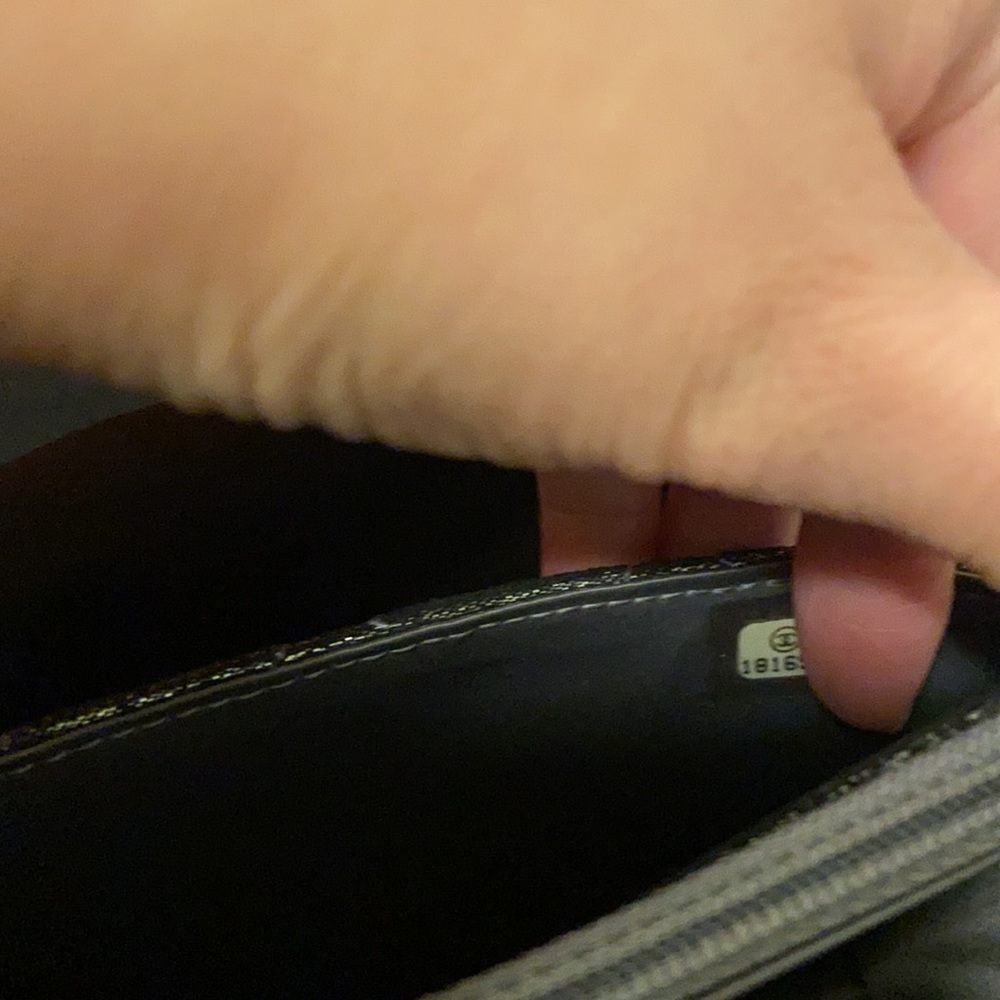 Chanel wallet on a chain - Picture 9 of 9